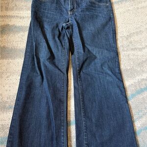 GAP Dark Blue Cropped Jeans size 8A